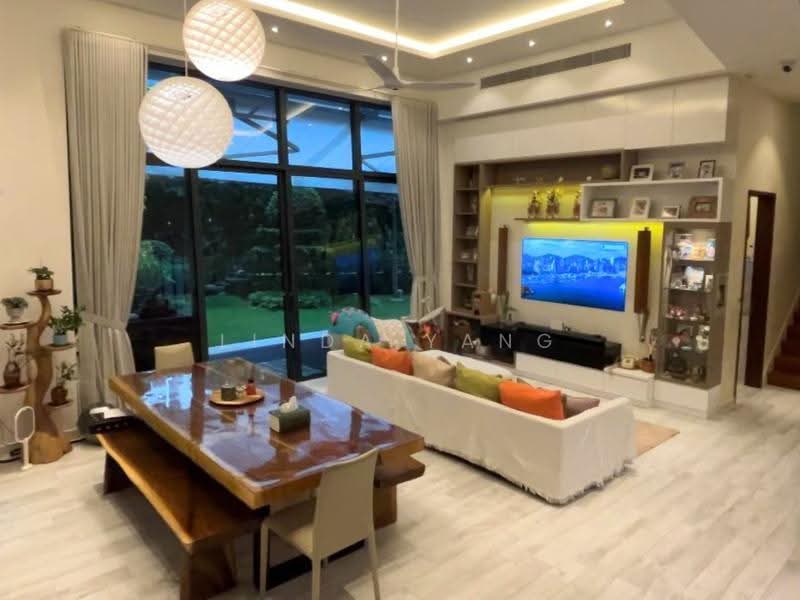 d'Leedon (Former Farrer Court), 5 Leedon Heights, Tanglin / Holland / Bukit Timah, 4 Bedrooms, 4,908 sqft, Condominium For Rent, by Linda Yang, 500292278 - Living Room - PropertyGuru.com.sg