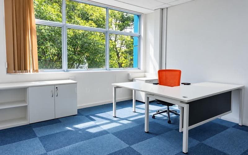 EPL Building, 1100 Lower Delta Road, Alexandra / Commonwealth, 2,700 sqft, Light Industrial (B1) For Rent, by Edith Tay, 500292305 - Study - CommercialGuru.com.sg