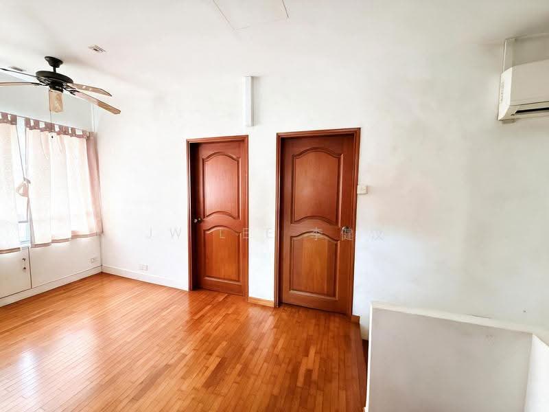 Corner Terrace, 1KM to Maris Stella & PLMS, A&A ready, Upper Paya Lebar Road, Eunos / Geylang / Paya Lebar, 5 Bedrooms, 1,843 sqft, Corner Terrace For Sale, by JW Lee 李健汶, 500292328 - Interior - PropertyGuru.com.sg