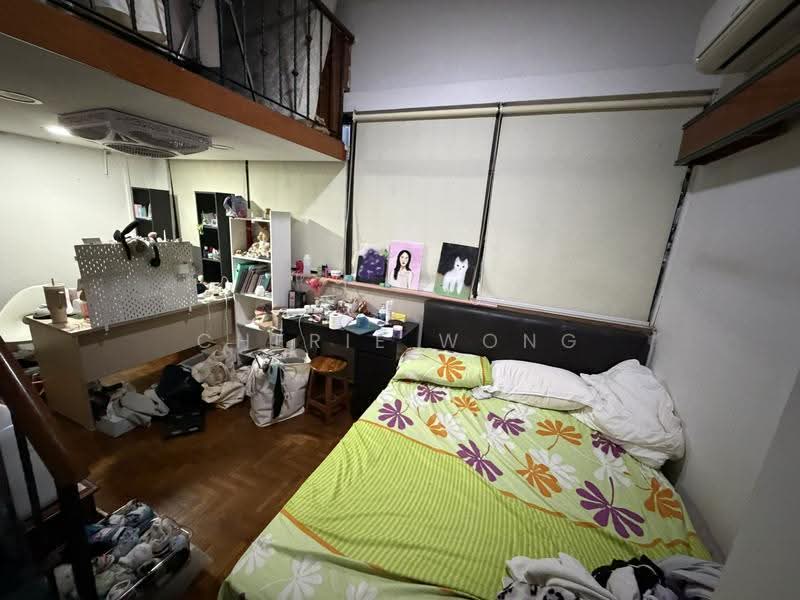 Lakepoint Condo, 2 Lakepoint Drive, Boon Lay / Jurong / Tuas, 5 Bedrooms, 2,486 sqft, Condominium For Sale, by Cherie Wong, 500292336 - Bedroom - PropertyGuru.com.sg