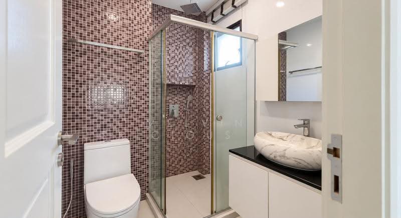 Renovated Terrace Near Kew Drive, Kew Drive, Bedok Avenue, Jalan Haji Salam, Bedok / Upper East Coast, 4 Bedrooms, 2,260 sqft, Cluster House For Rent, by Melvin Auspicious Lee 李俊豪, 500292360 - PropertyGuru.com.sg