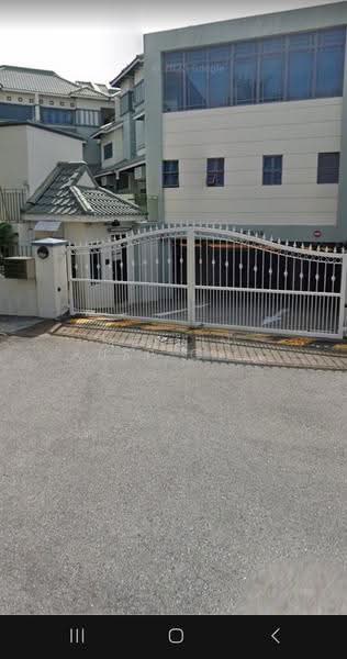 Renovated Terrace Near Kew Drive, Kew Drive, Bedok Avenue, Jalan Haji Salam, Bedok / Upper East Coast, 4 Bedrooms, 2,260 sqft, Cluster House For Rent, by Melvin Auspicious Lee 李俊豪, 500292360 - PropertyGuru.com.sg