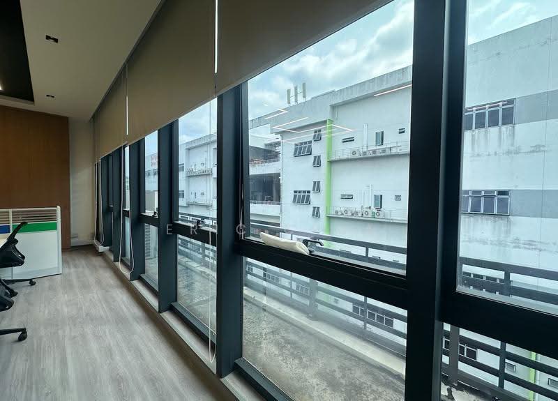 A'Posh BizHub, 1 Yishun industrial Street 1, Sembawang / Yishun, 1,582 sqft, Light Industrial (B1) For Rent, by Eric Chua, 500292371 - Interior - CommercialGuru.com.sg