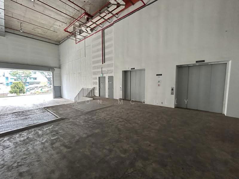 B2 Jurong Open Storage Space, Boon Lay / Jurong / Tuas, 3,750 sqft, Factory / Workshop (B2) For Rent, by Ayrton McCully, 500292372 - Interior - CommercialGuru.com.sg