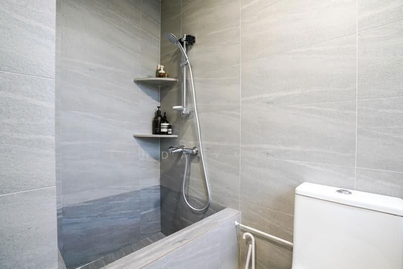 Miltonia Residences, 528 Miltonia Close, Sembawang / Yishun, 3 Bedrooms, 1,141 sqft, Condominium For Sale, by Linda Yang, 500292373 - Bathroom - PropertyGuru.com.sg
