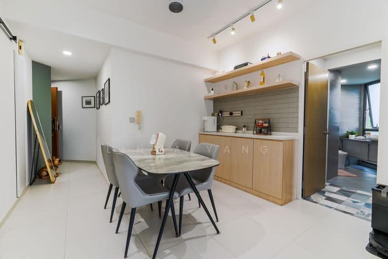 Miltonia Residences, 528 Miltonia Close, Sembawang / Yishun, 3 Bedrooms, 1,141 sqft, Condominium For Sale, by Linda Yang, 500292373 - Dining Room - PropertyGuru.com.sg