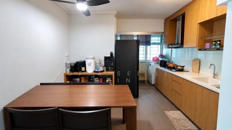 51 Strathmore Avenue, 51 Strathmore Avenue, Alexandra / Commonwealth, 3 Bedrooms, 915 sqft, HDB Flat For Sale, by Sofia See Li Chin, 500292376 - PropertyGuru.com.sg