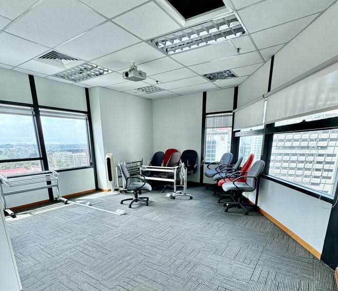 Forum Galleria Shopping Centre, 583 Orchard Road, Orchard / River Valley, 4,667 sqft, Office For Rent, by Vicki Lam, 500292387 - Interior - CommercialGuru.com.sg