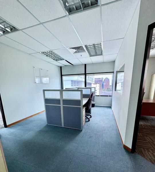 Forum Galleria Shopping Centre, 583 Orchard Road, Orchard / River Valley, 4,667 sqft, Office For Rent, by Vicki Lam, 500292387 - Interior - CommercialGuru.com.sg