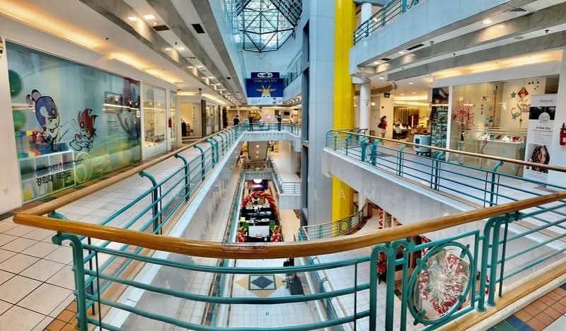Forum Galleria Shopping Centre, 583 Orchard Road, Orchard / River Valley, 4,667 sqft, Office For Rent, by Vicki Lam, 500292387 - CommercialGuru.com.sg