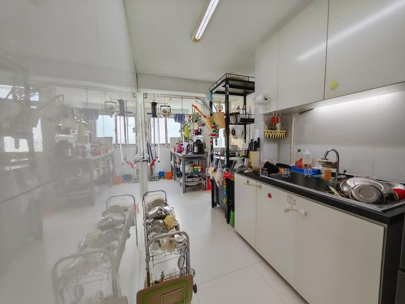 81 Commonwealth Close, 81 Commonwealth Close, Alexandra / Commonwealth, 2 Bedrooms, 731 sqft, HDB Flat For Rent, by Joyce Yeo 杨惠婷, 500292408 - Kitchen - PropertyGuru.com.sg