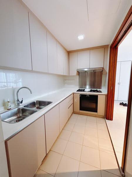 City Square Residences, 10 Kitchener Link, Farrer Park / Serangoon Rd, 4 Bedrooms, 1,507 sqft, Condominium For Rent, by Vanessa Terk, 500292418 - Kitchen - PropertyGuru.com.sg