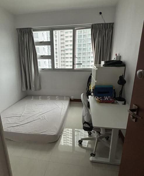10A Bendemeer Light, 10A Bendemeer Road, Balestier / Toa Payoh, 3 Bedrooms, 1,001 sqft, HDB Flat For Rent, by Jessie Low, 500292427 - Bedroom - PropertyGuru.com.sg