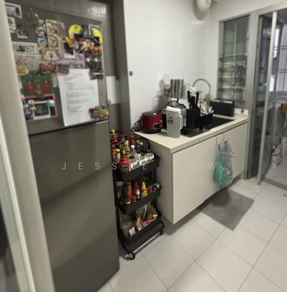 10A Bendemeer Light, 10A Bendemeer Road, Balestier / Toa Payoh, 3 Bedrooms, 1,001 sqft, HDB Flat For Rent, by Jessie Low, 500292427 - Kitchen - PropertyGuru.com.sg