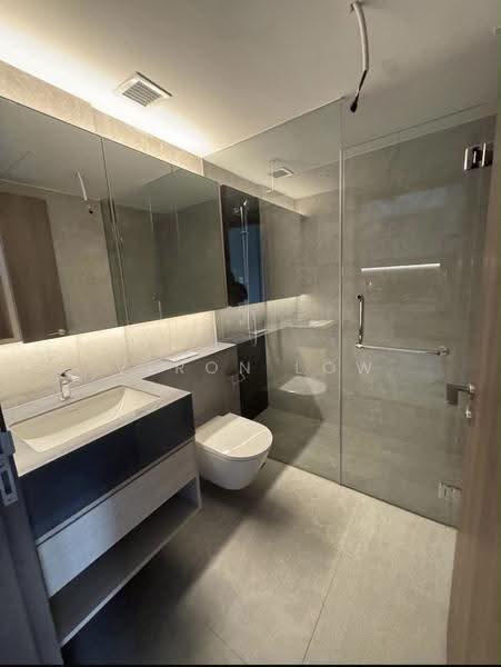 Orchard Sophia, 128 Sophia Road, Orchard / River Valley, 1 Bedroom, 474 sqft, Condominium For Rent, by Veron Low, 500292442 - Bathroom - PropertyGuru.com.sg