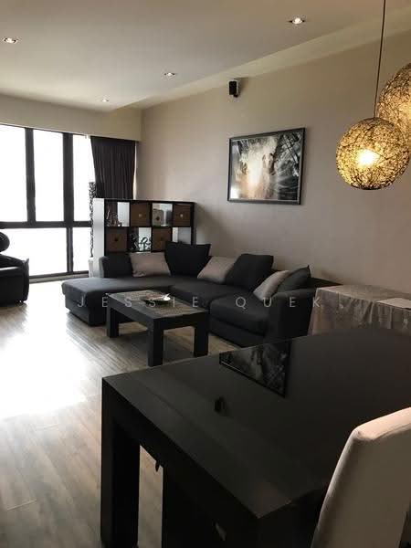 Seasons Park, 499 Yio Chu Kang Road, Mandai / Upper Thomson, 2 Bedrooms, 1,066 sqft, Condominium For Sale, by Jessie Quek, 500292445 - Living Room - PropertyGuru.com.sg
