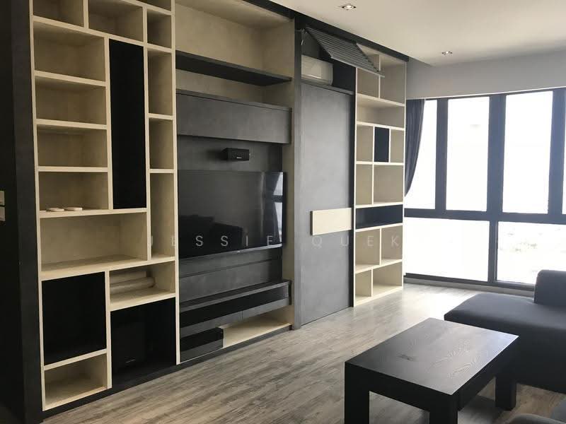 Seasons Park, 499 Yio Chu Kang Road, Mandai / Upper Thomson, 2 Bedrooms, 1,066 sqft, Condominium For Sale, by Jessie Quek, 500292445 - Living Room - PropertyGuru.com.sg