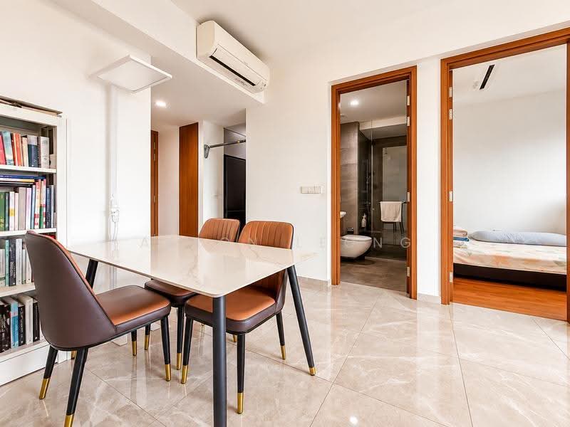 Stirling Residences, 21 Stirling Road, Alexandra / Commonwealth, 2 Bedrooms, 678 sqft, Condominium For Rent, by Aaron Leong, 500292463 - PropertyGuru.com.sg