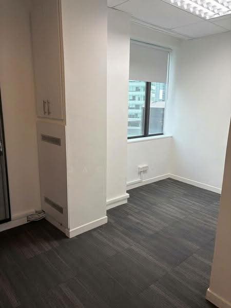 RB Capital, 22 Malacca Street, Boat Quay / Raffles Place / Marina, 1,200 sqft, Office For Rent, by Jac Teo, 500292469 - Interior - CommercialGuru.com.sg