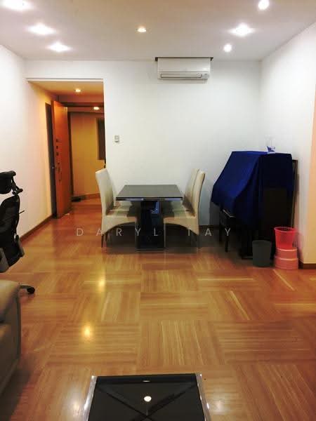 Hillview Regency, 28 Bukit Batok East Avenue 2, Dairy Farm / Bukit Panjang / Choa Chu Kang, 2 Bedrooms, 904 sqft, Condominium For Rent, by Daryl Tay, 500292480 - Dining Room - PropertyGuru.com.sg