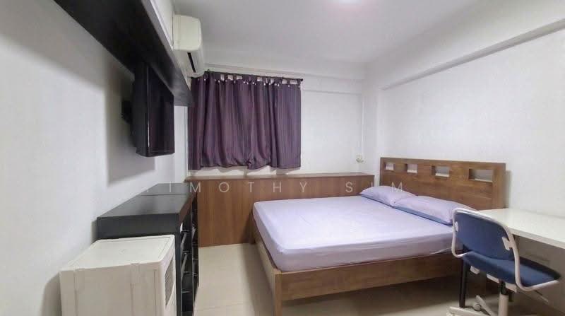 460 Tampines Street 42, 460 Tampines Street 42, Pasir Ris / Tampines, 4 Bedrooms, 1,614 sqft, HDB Flat For Sale, by Timothy Sim, 500292487 - Bedroom - PropertyGuru.com.sg
