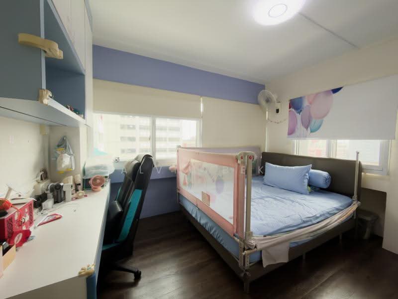 573 Pasir Ris Street 53, 573 Pasir Ris Street 53, Pasir Ris / Tampines, 4 Bedrooms, 1,206 sqft, HDB Flat For Rent, by Alvin Bek, 500292494 - Bedroom - PropertyGuru.com.sg