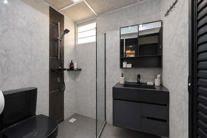 42A Margaret Drive, 42A Margaret Drive, Alexandra / Commonwealth, 2 Bedrooms, 678 sqft, HDB Flat For Sale, by Samuel Sim, 500292501 - Bathroom - PropertyGuru.com.sg