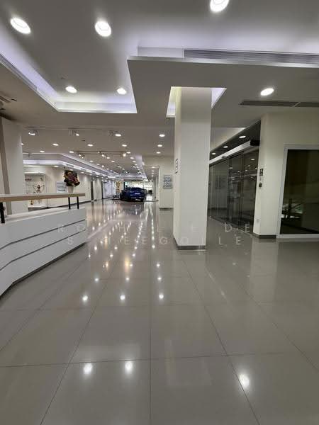 Tan Chong Motor Centre, 911-913 Bukit Timah Road, Clementi Park / Upper Bukit Timah, 18,466 sqft, Office For Rent, by Rochelle De S Meegolle, 500292504 - CommercialGuru.com.sg
