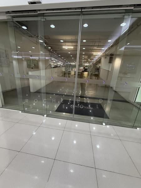 Tan Chong Motor Centre, 911-913 Bukit Timah Road, Clementi Park / Upper Bukit Timah, 18,466 sqft, Office For Rent, by Rochelle De S Meegolle, 500292504 - CommercialGuru.com.sg