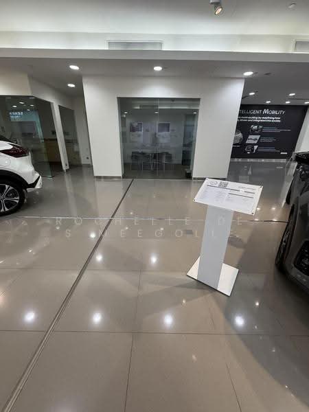 Tan Chong Motor Centre, 911-913 Bukit Timah Road, Clementi Park / Upper Bukit Timah, 18,466 sqft, Office For Rent, by Rochelle De S Meegolle, 500292504 - CommercialGuru.com.sg