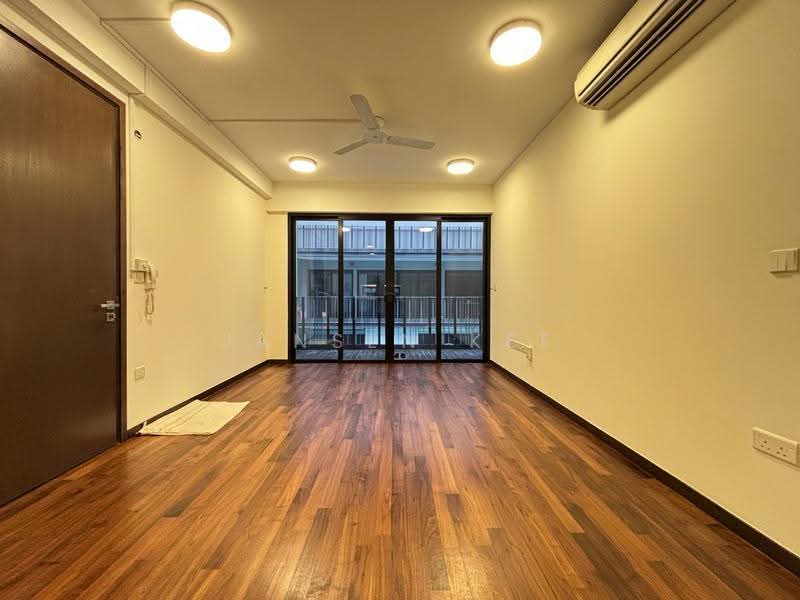 Hijauan, 63 Cavenagh Road, Orchard / River Valley, 2 Bedrooms, 1,001 sqft, Apartment For Sale, by Jansen Kee, 500292507 - Living Room - PropertyGuru.com.sg