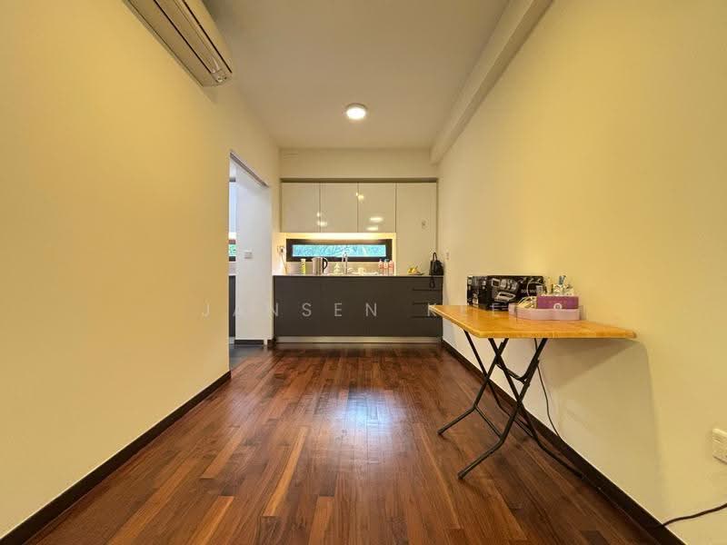 Hijauan, 63 Cavenagh Road, Orchard / River Valley, 2 Bedrooms, 1,001 sqft, Apartment For Sale, by Jansen Kee, 500292507 - Kitchen - PropertyGuru.com.sg