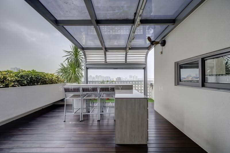 Sky Habitat, 7 Bishan Street 15, Ang Mo Kio / Bishan / Thomson, 2 Bedrooms, 1,302 sqft, Condominium For Sale, by Shirley Toh, 500292512 - Balcony - PropertyGuru.com.sg