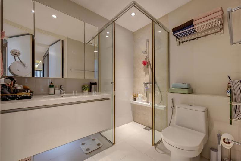 Sky Habitat, 7 Bishan Street 15, Ang Mo Kio / Bishan / Thomson, 2 Bedrooms, 1,302 sqft, Condominium For Sale, by Shirley Toh, 500292512 - Bathroom - PropertyGuru.com.sg
