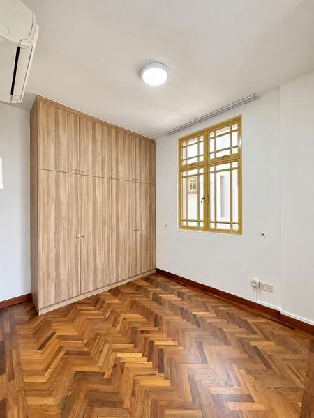 Orange Regency, 101 Fernhill Road, Tanglin / Holland / Bukit Timah, 3 Bedrooms, 2,422 sqft, Apartment For Rent, by Tessa Chiu, 500292521 - Bedroom - PropertyGuru.com.sg