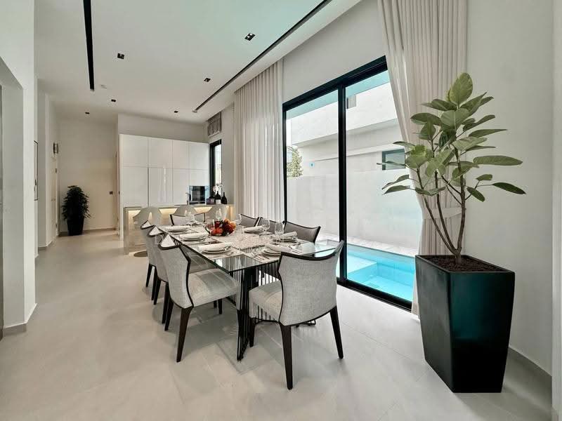 26A Siglap Road, East Coast / Marine Parade, 5 Bedrooms, 9,280 sqft, Detached House For Sale, by Delvin Goh, 500292544 - Dining Room - PropertyGuru.com.sg