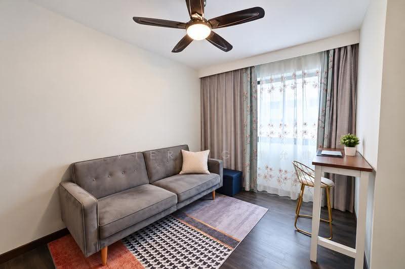 260B Punggol Way, 260B Punggol Way, Hougang / Punggol / Sengkang, 3 Bedrooms, 1,216 sqft, HDB Flat For Sale, by Javier Ng 黄允健, 500292560 - Living Room - PropertyGuru.com.sg