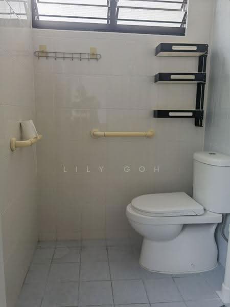 232 Ang Mo Kio Avenue 3, 232 Ang Mo Kio Avenue 3, Ang Mo Kio / Bishan / Thomson, 2 Bedrooms, 721 sqft, HDB Flat For Sale, by LILY GOH, 500292588 - PropertyGuru.com.sg