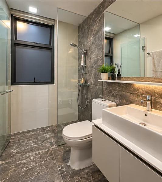 Parc Centros, 80 Punggol Central, Hougang / Punggol / Sengkang, 3 Bedrooms, 1,496 sqft, Condominium For Sale, by Cynric Ho, 500292592 - Bathroom - PropertyGuru.com.sg