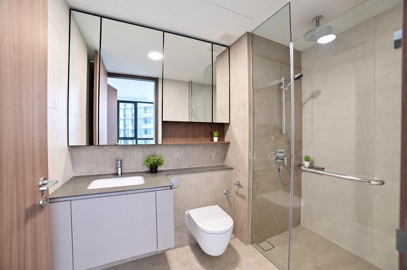 Norwood Grand, 8 Champions Way, Admiralty / Woodlands, 2 Bedrooms, 710 sqft, Condominium For Rent, by Shaw Yong, 500292601 - Bathroom - PropertyGuru.com.sg