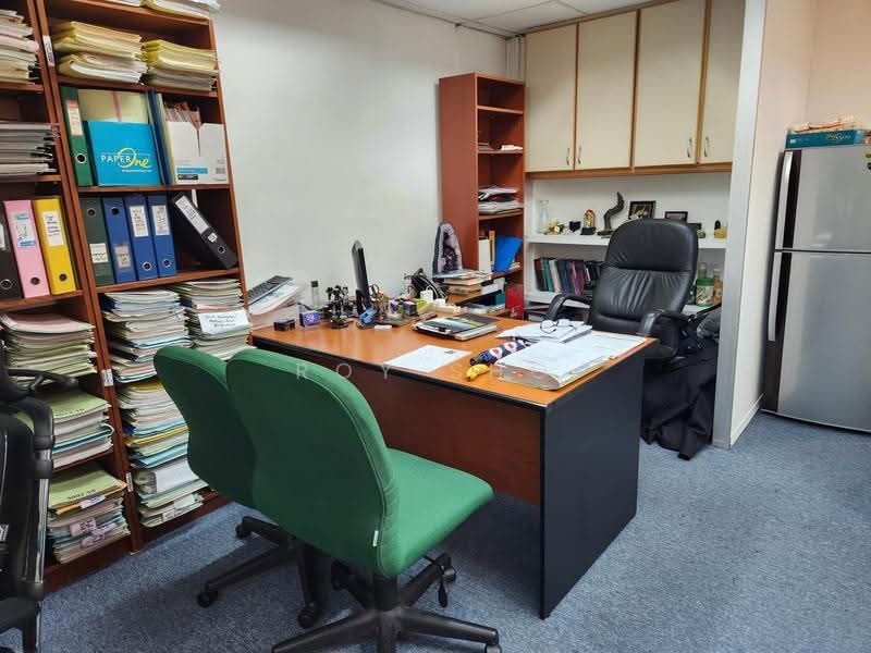 Textile Centre, 200 Jalan Sultan, Beach Road / Bugis / Rochor, 368 sqft, Office For Rent, by Roy Sho, 500292603 - CommercialGuru.com.sg