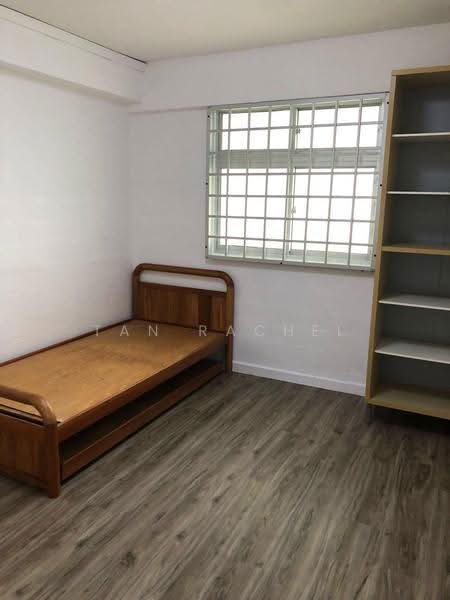 18 Bedok South Road, 18 Bedok South Road, Bedok / Upper East Coast, 2 Bedrooms, 721 sqft, HDB Flat For Rent, by Tan Rachel, 500292606 - Bedroom - PropertyGuru.com.sg