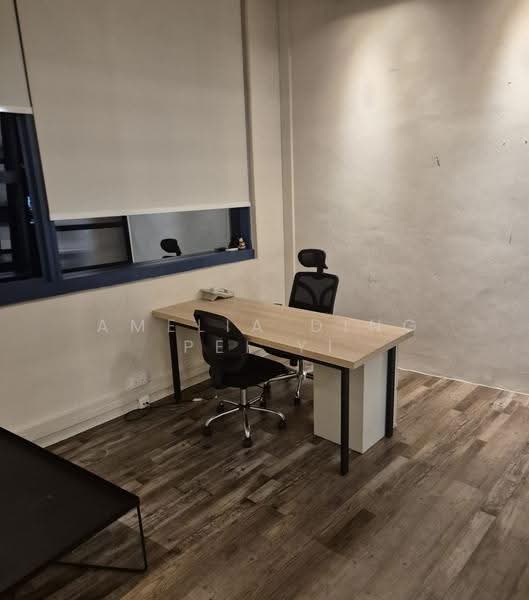 Ubi Techpark, 10 Ubi Crescent, Eunos / Geylang / Paya Lebar, 1,900 sqft, Light Industrial (B1) For Rent, by Amelia Ding Pei Yi, 500292608 - Study - CommercialGuru.com.sg