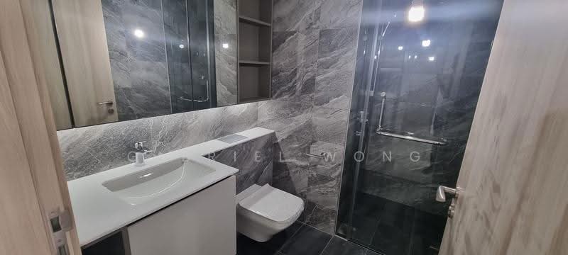 Sengkang Grand Residences, 74 Compassvale Bow, Hougang / Punggol / Sengkang, 1 Bedroom, 474 sqft, Condominium For Sale, by Gabriel Wong, 500292619 - Bathroom - PropertyGuru.com.sg