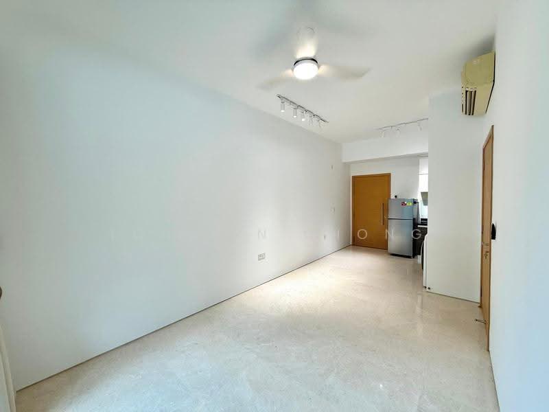 Stevens Suites, 2 Stevens Close, Tanglin / Holland / Bukit Timah, 1 Bedroom, 721 sqft, Condominium For Rent, by Toh Jun Chong, 500292633 - Living Room - PropertyGuru.com.sg