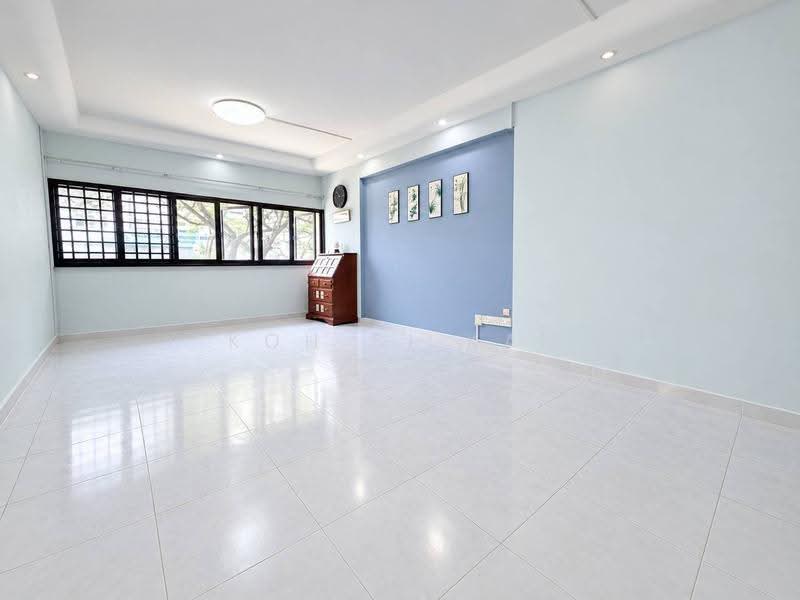12 Marine Terrace, 12 Marine Terrace, East Coast / Marine Parade, 5 Bedrooms, 1,292 sqft, HDB Flat For Sale, by KOH SI KAI, 500292635 - Living Room - PropertyGuru.com.sg