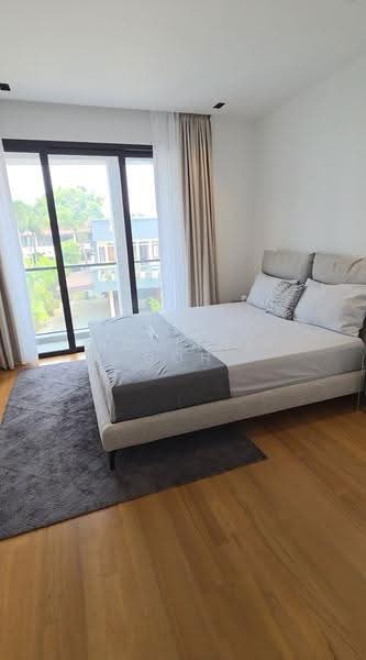 Siglap Road D15 Freehold, East Coast / Marine Parade, 5 Bedrooms, 9,280 sqft, Detached House For Sale, by Adeline Goh, 500292643 - Bedroom - PropertyGuru.com.sg