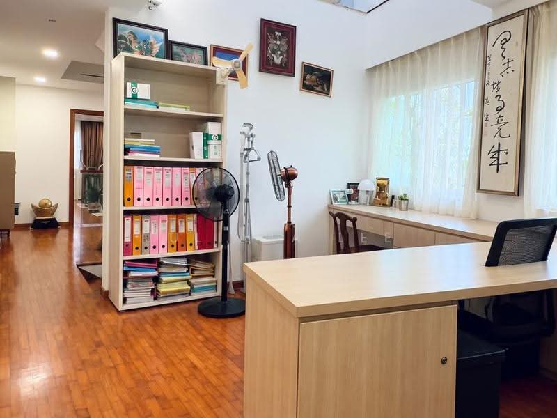 Sembawang Hills Estate, 1 Nemesu Avenue, Ang Mo Kio / Bishan / Thomson, 4 Bedrooms, 3,680 sqft, Terraced House For Sale, by Juliana Lee, 500292659 - Study - PropertyGuru.com.sg