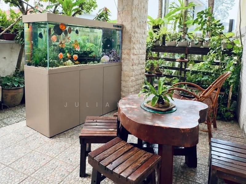 Sembawang Hills Estate, 1 Nemesu Avenue, Ang Mo Kio / Bishan / Thomson, 4 Bedrooms, 3,680 sqft, Terraced House For Sale, by Juliana Lee, 500292659 - Exterior - PropertyGuru.com.sg