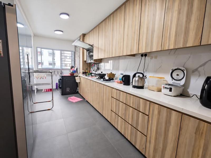 459 Jurong West Street 41, 459 Jurong West Street 41, Boon Lay / Jurong / Tuas, 3 Bedrooms, 1,108 sqft, HDB Flat For Sale, by Grace Chan, 500292664 - Kitchen - PropertyGuru.com.sg